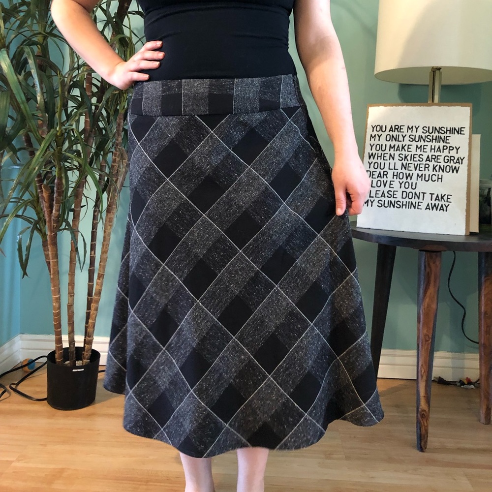 Black and grey Tribella Aline skirt